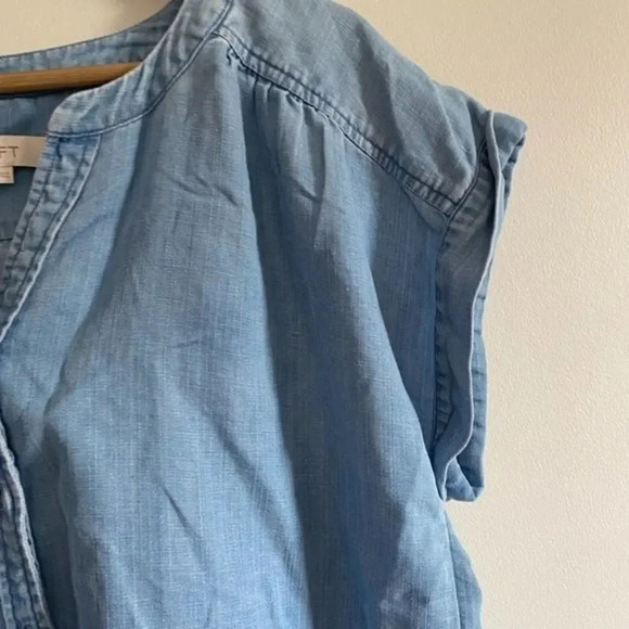 LOFT Chambray Button Down Top - Picture 7 of 10